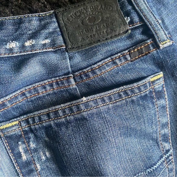 Lucky Brand Jeans - Picture 5 of 9